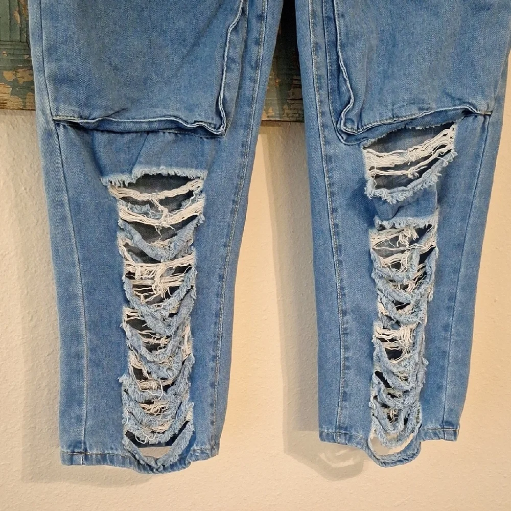 Blue Ripped Boyfriend Jeans. Excellent Condition NWOT Size XL - Picture 8 of 10